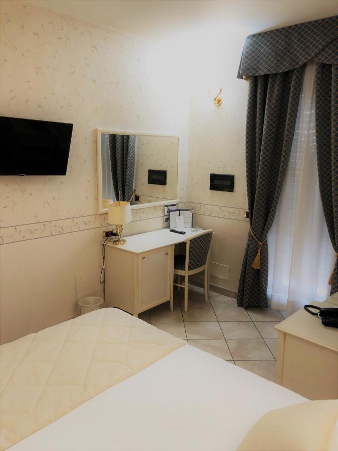 Hotel La Noce Chivasso Dış mekan fotoğraf